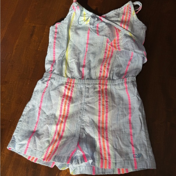 Toddler Girl Vineyard Vines romper - Picture 1 of 2